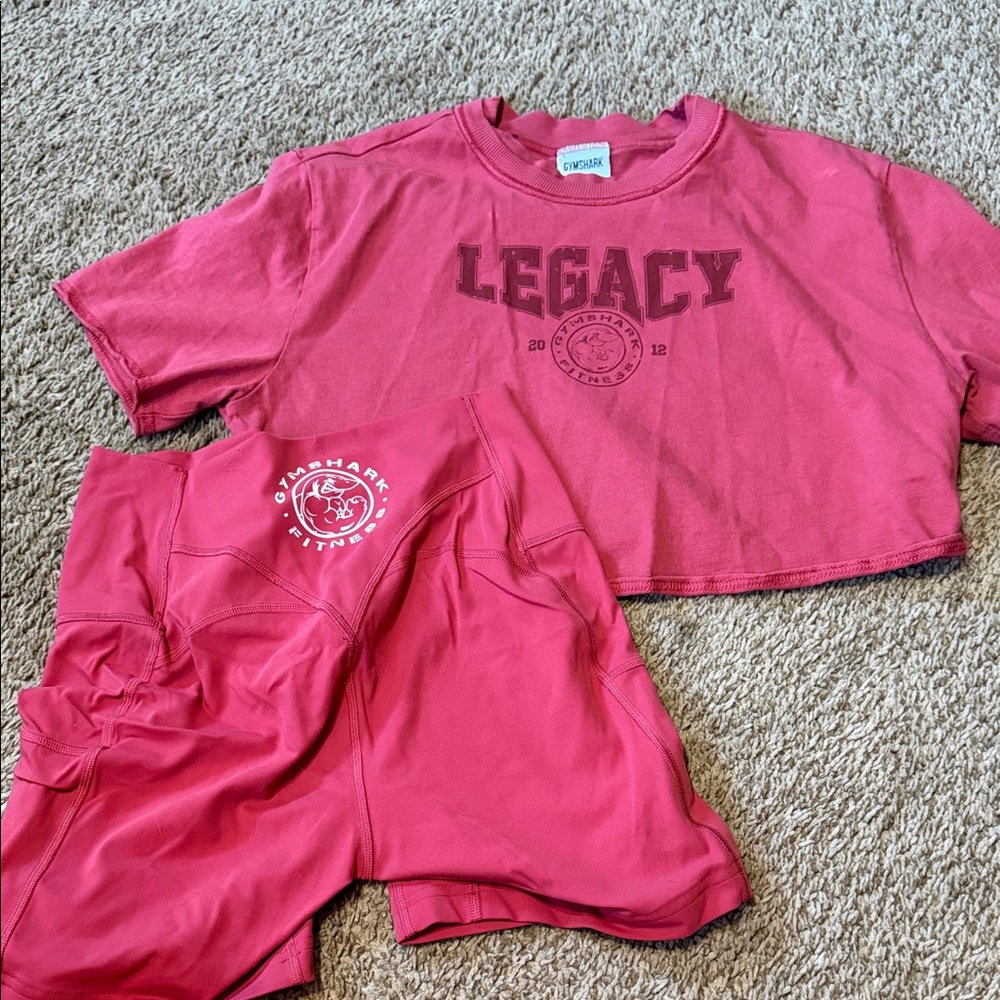 Gymshark Legacy dusty rose Crop Top and Shorts